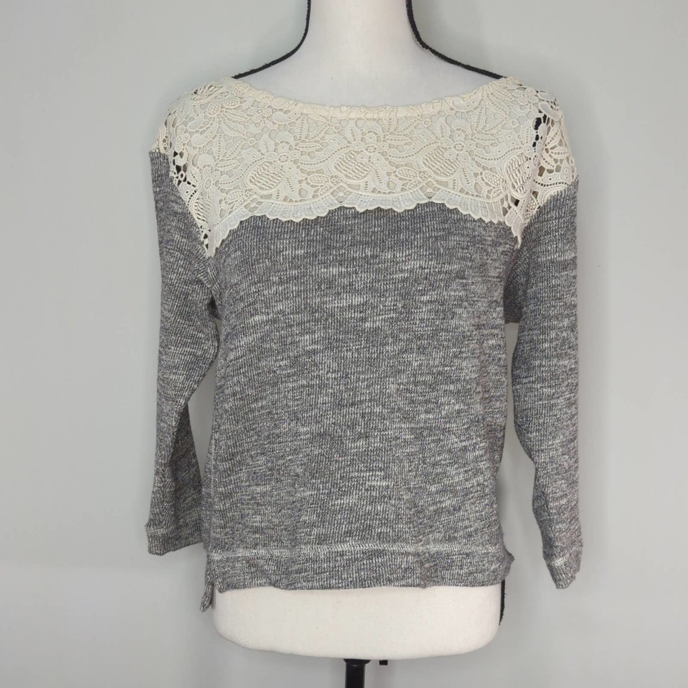 Abercrombie &‎ Fitch Lace Crochet Gray Knit Metallic Sweater | XS